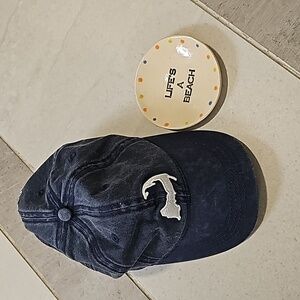 Mass. Hat and dish bundle, new!